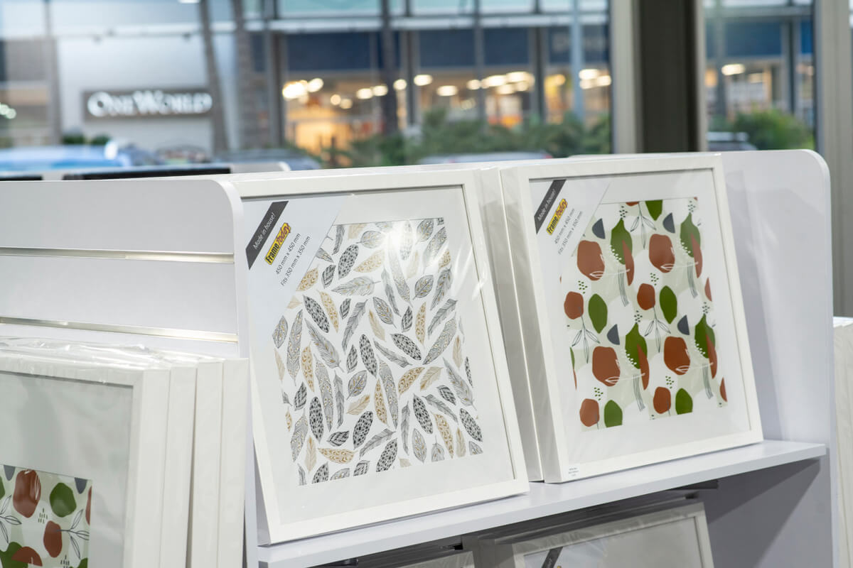 Ready made frames for graduation certificates