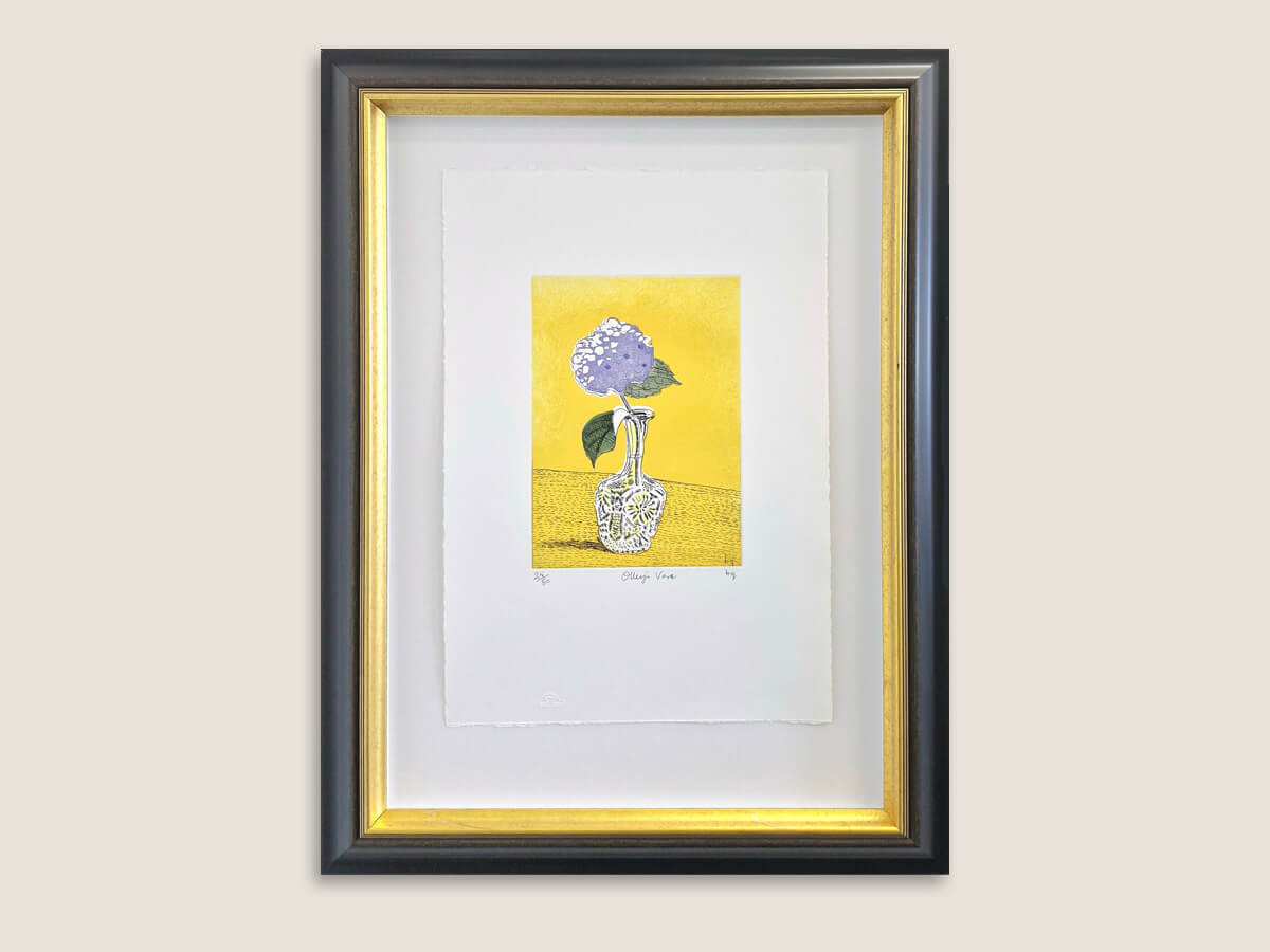 Colour‑coordinated framing 2026